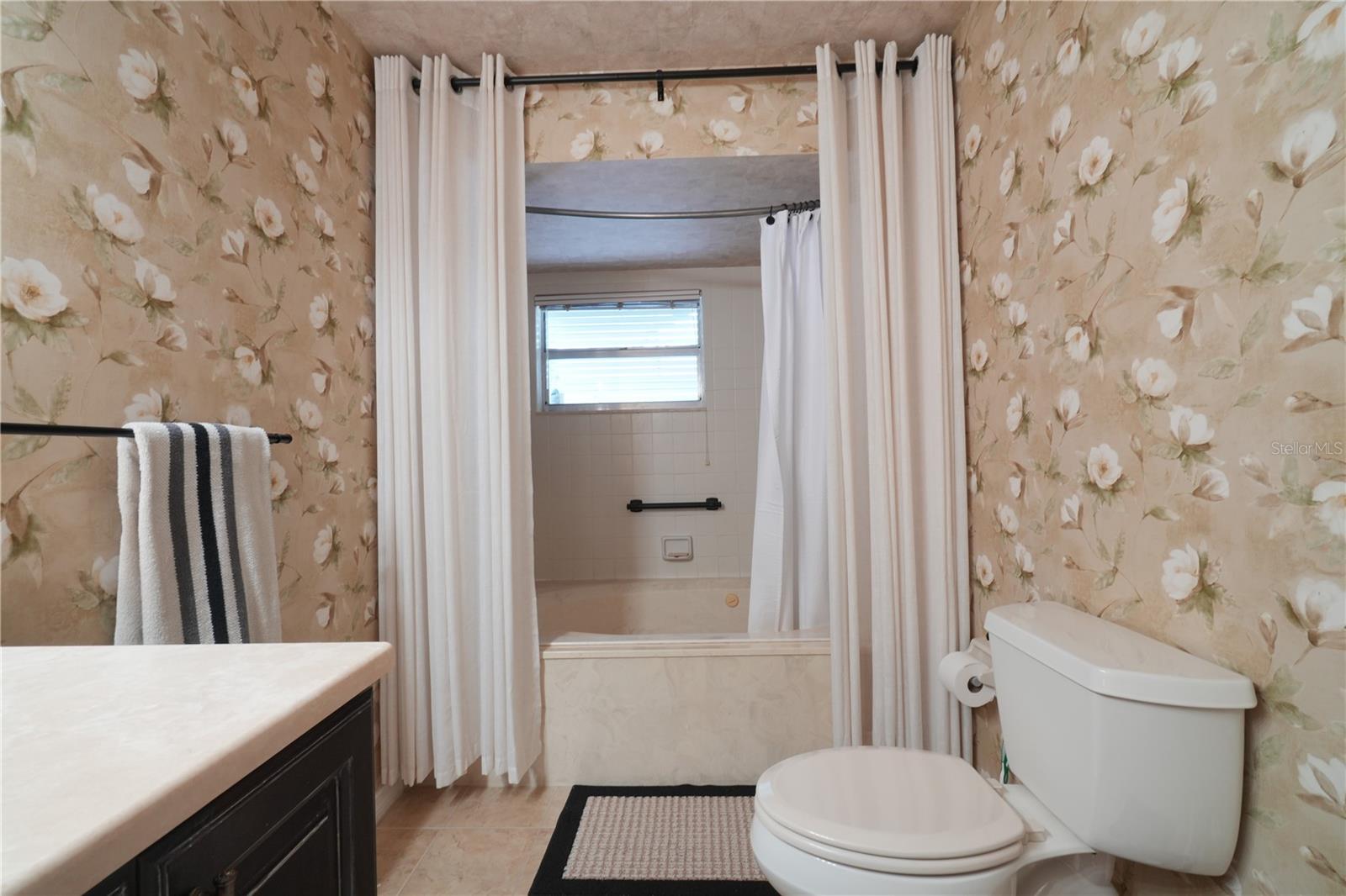 Image 24 of 48 For 11597 Dallas Drive S