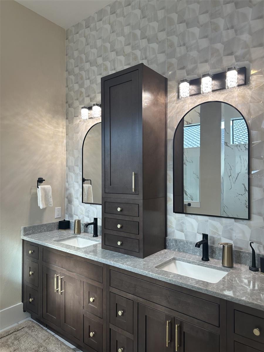 Image 16 of 21 For 6213 Grande Talon Lane