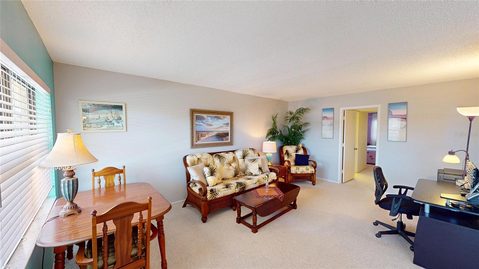 Image 7 of 24 For 305 30th Avenue W A308