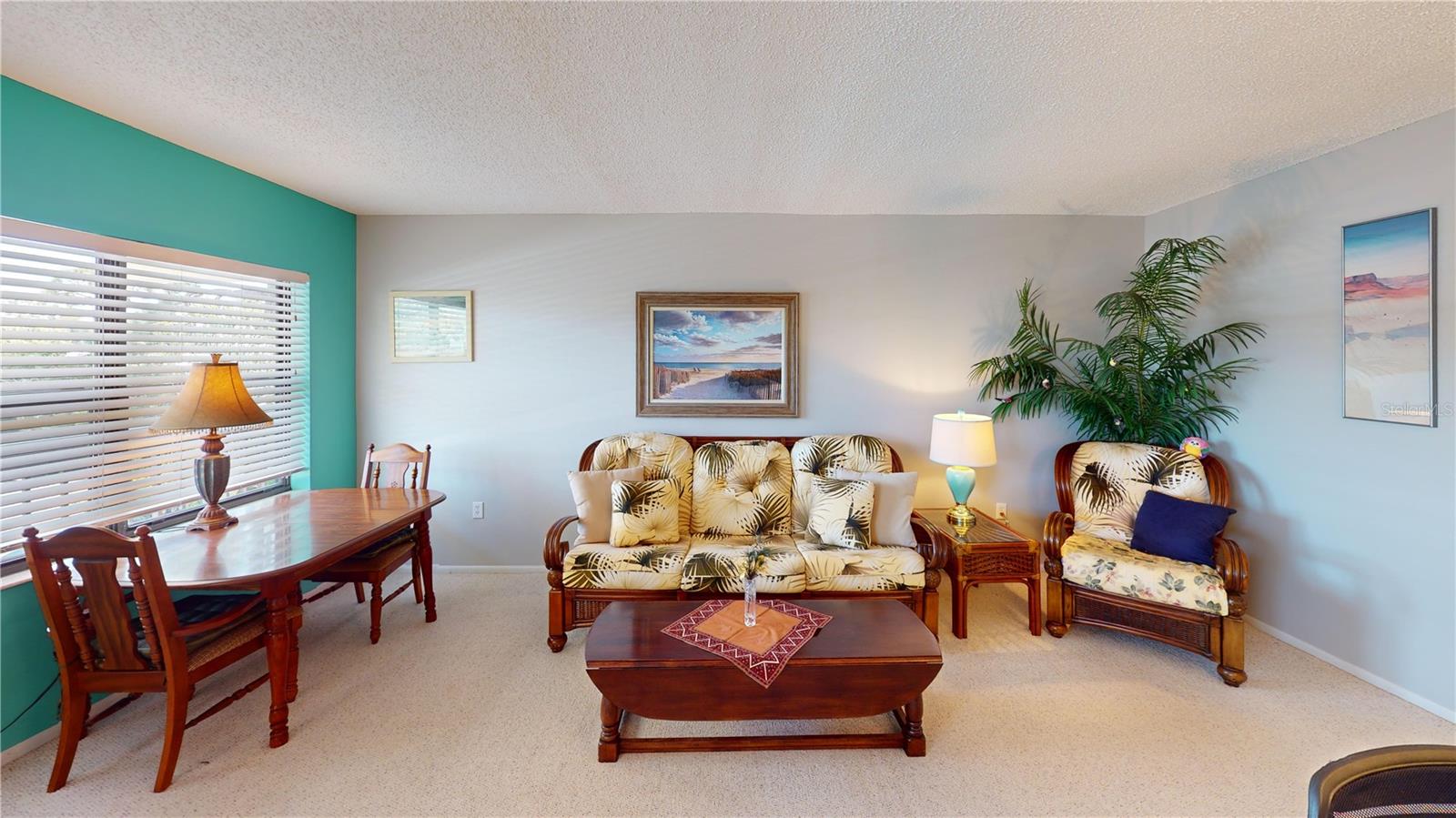 Image 8 of 24 For 305 30th Avenue W A308