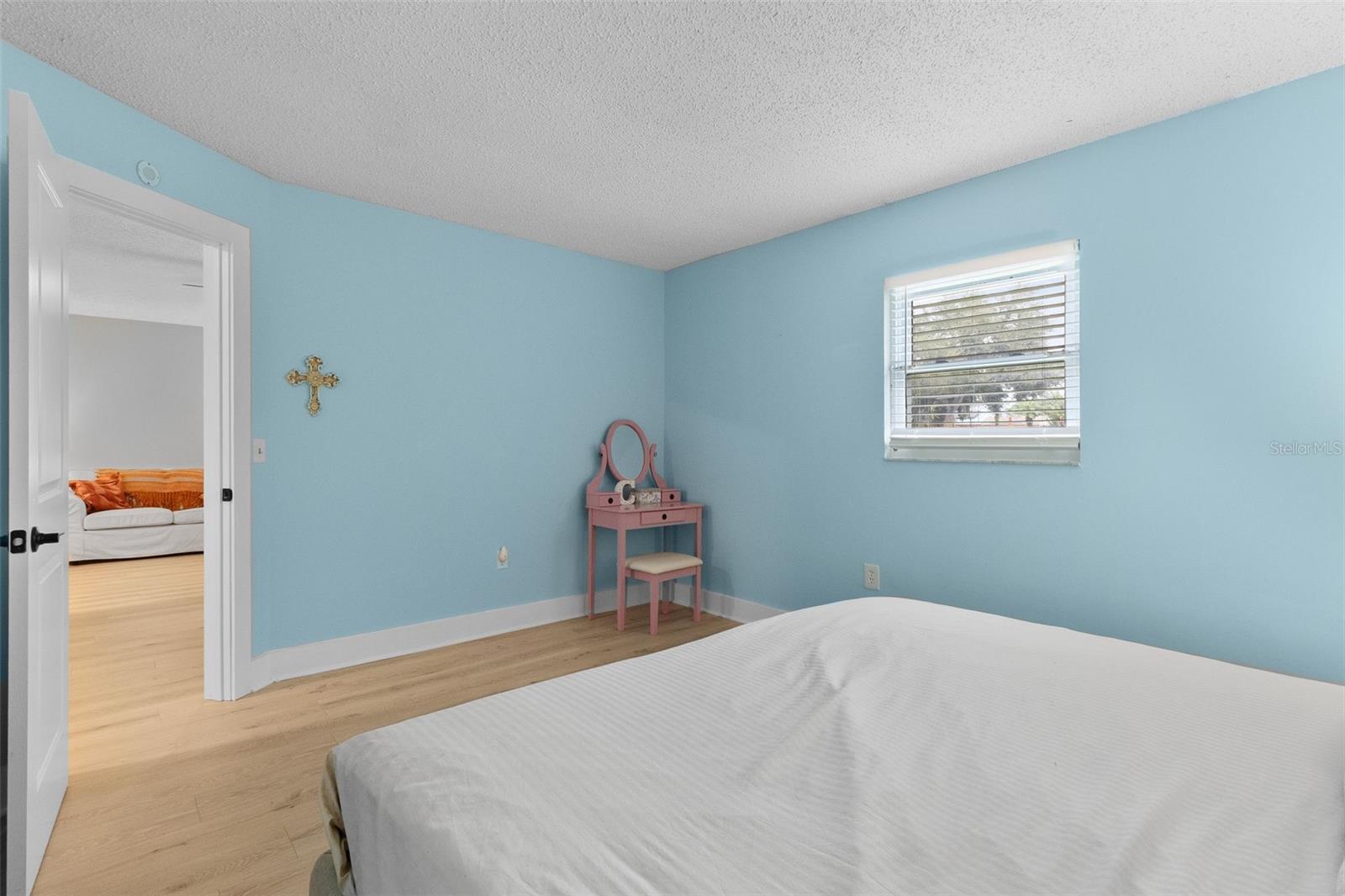 Image 15 of 36 For 4850 Neptune Road