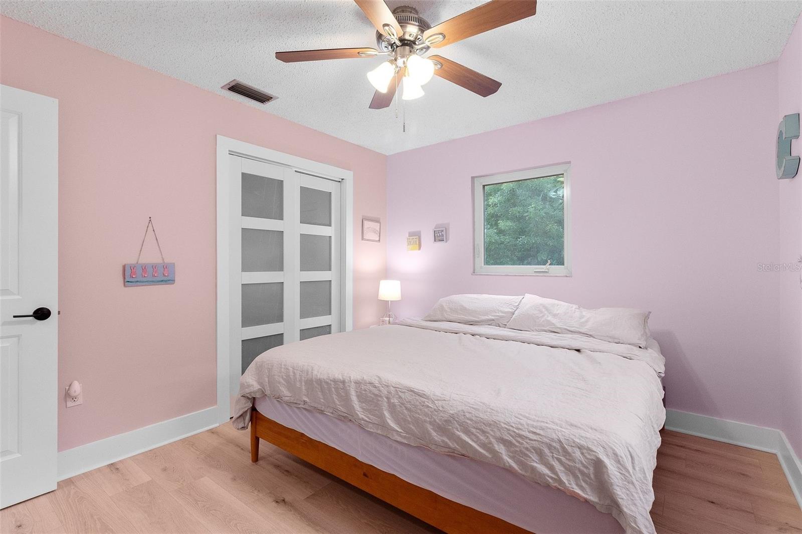 Image 21 of 36 For 4850 Neptune Road