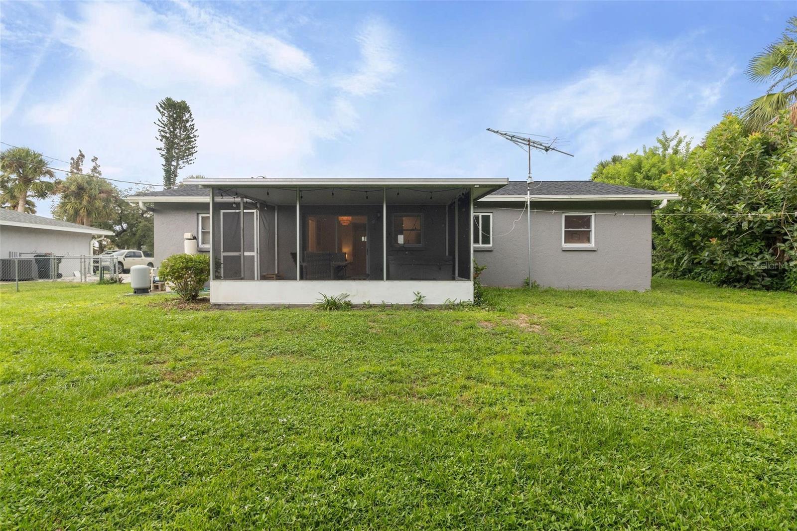 Image 32 of 36 For 4850 Neptune Road