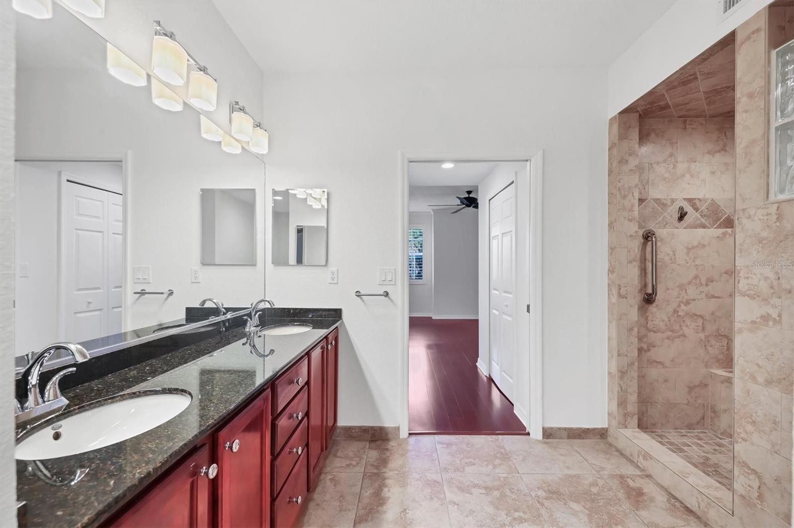 Image 19 of 41 For 2313 Jessie Harbor Drive 2302