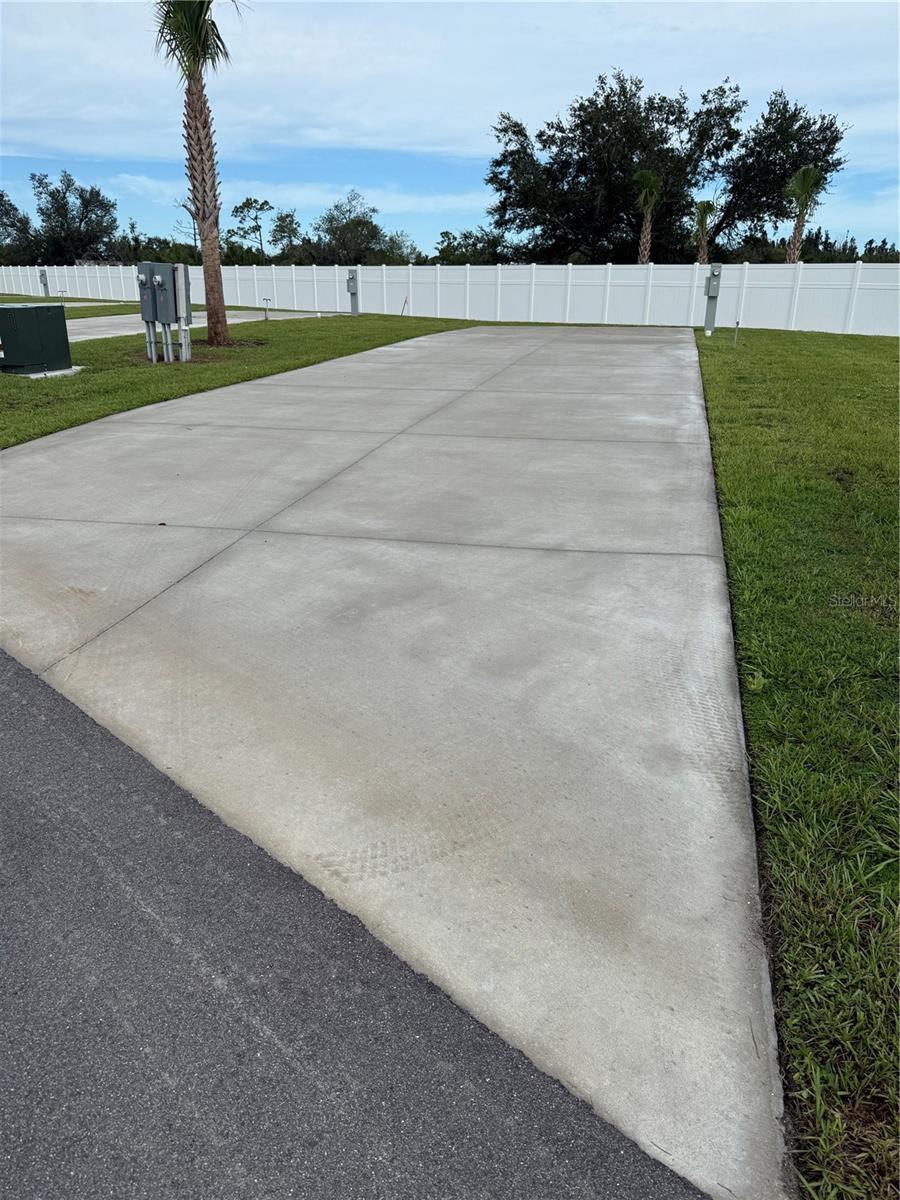 Image 2 of 12 For 4685 Duncan Road 316