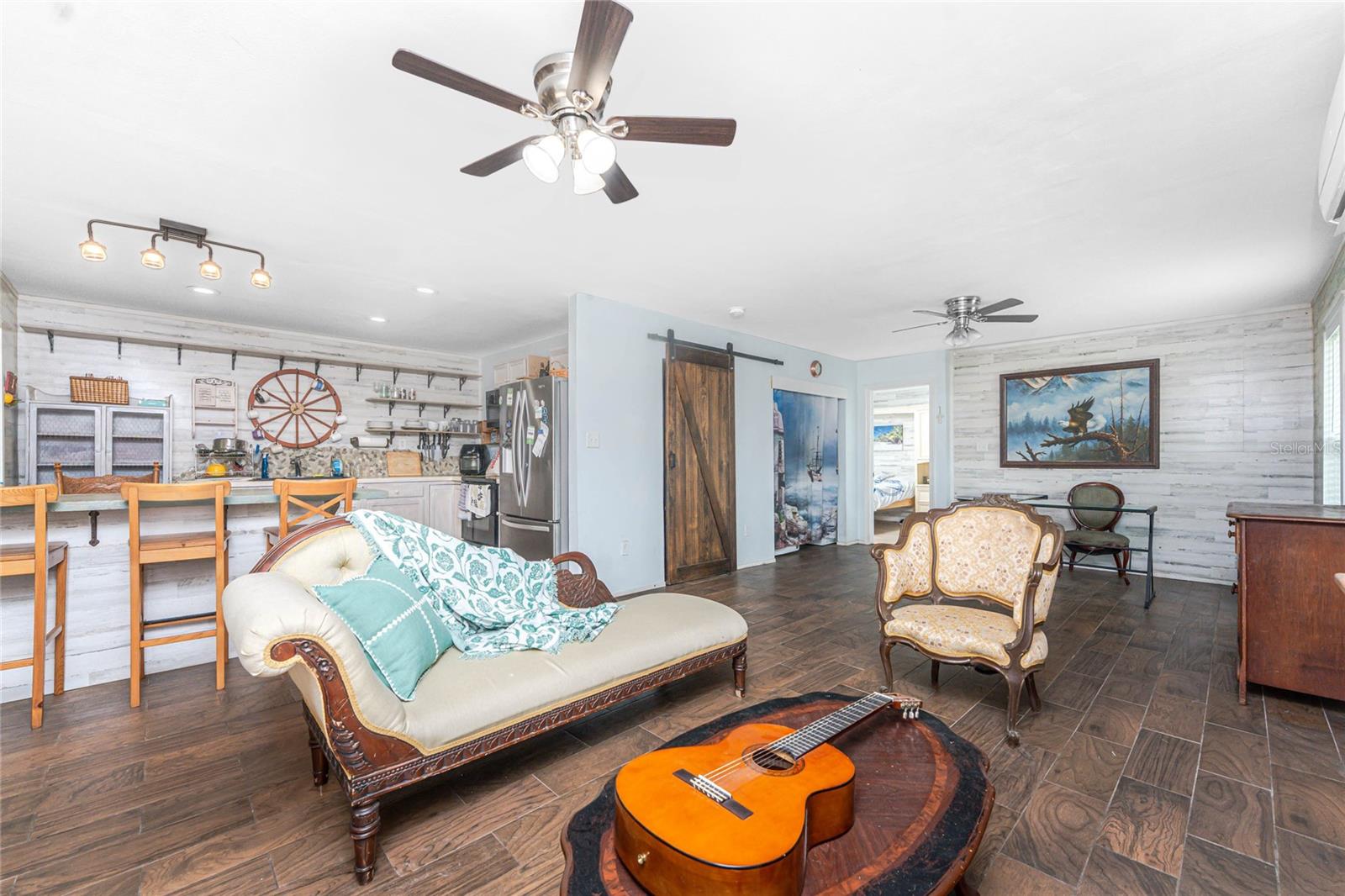Image 4 of 55 For 4826 Barley Avenue