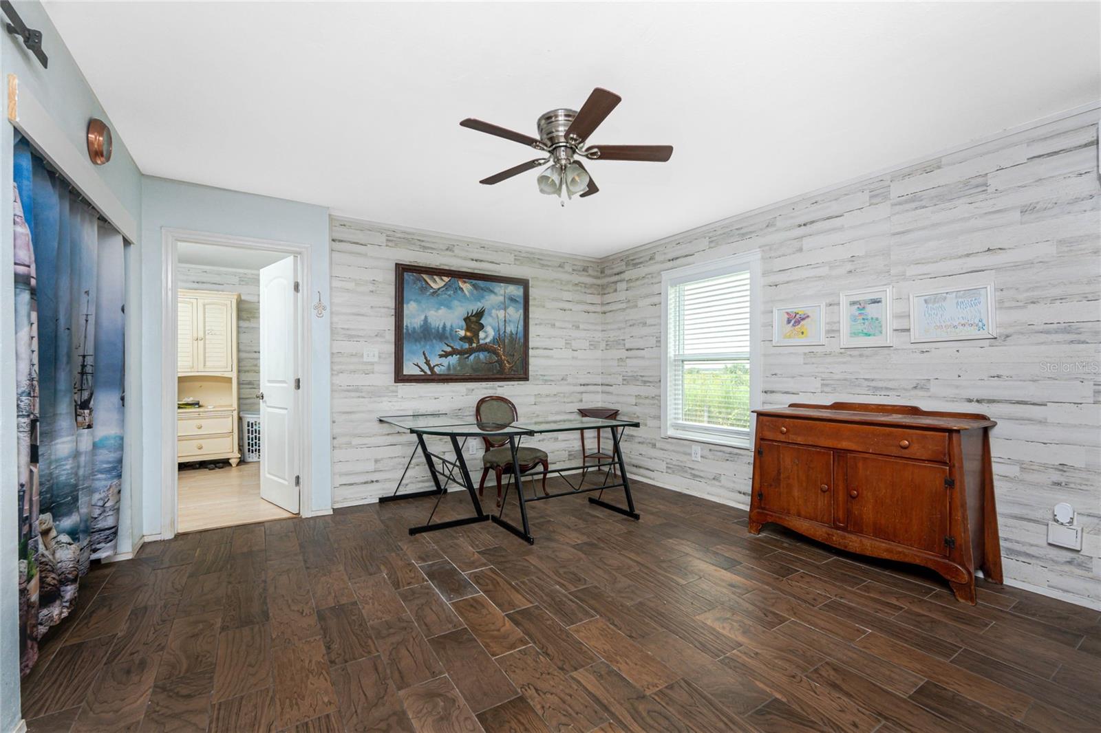 Image 6 of 55 For 4826 Barley Avenue
