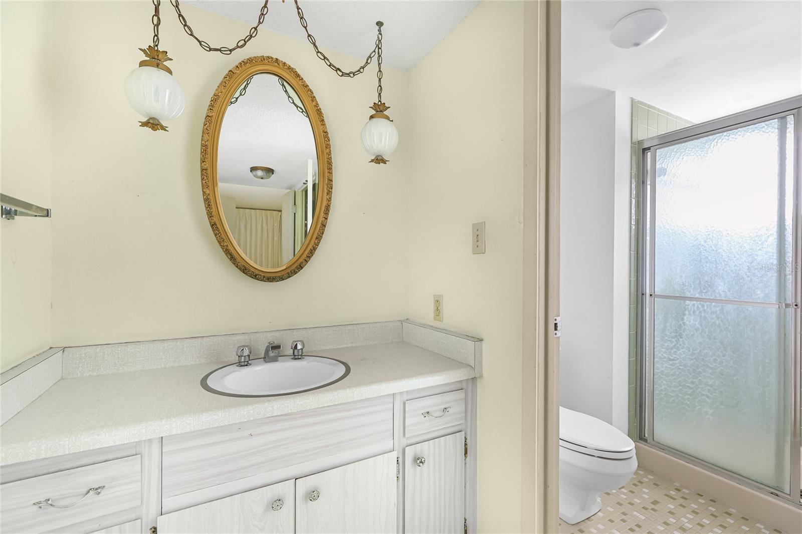 Image 14 of 27 For 5200 Gulf Drive 208