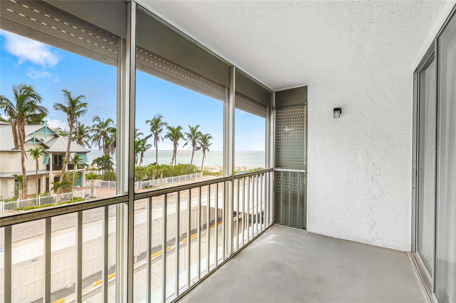 Image 3 of 27 For 5200 Gulf Drive 208