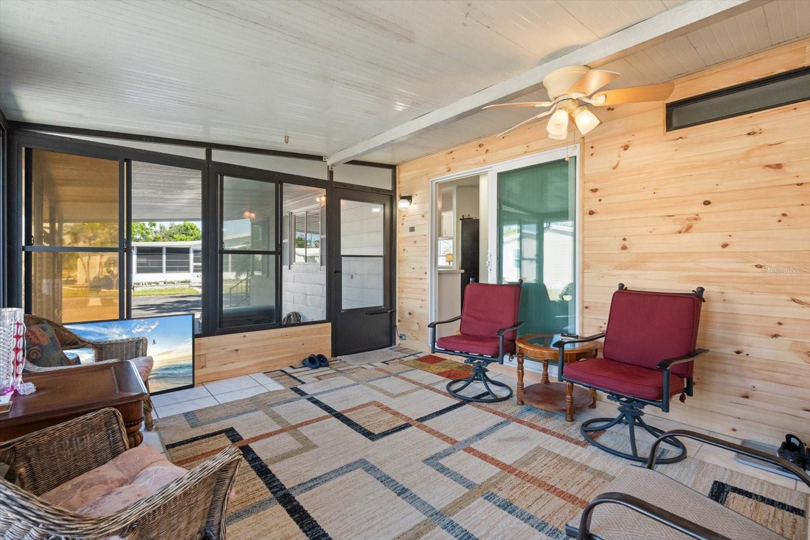 Image 15 of 34 For 5707 45th Street E 68