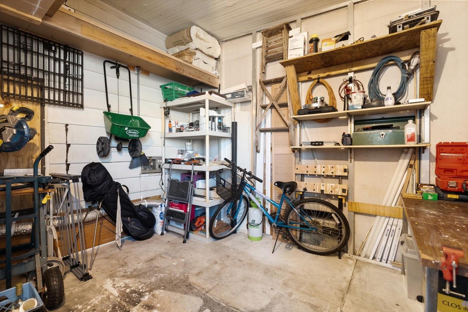 Image 16 of 34 For 5707 45th Street E 68