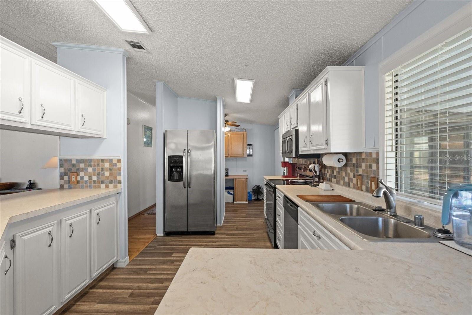 Image 6 of 34 For 5707 45th Street E 68