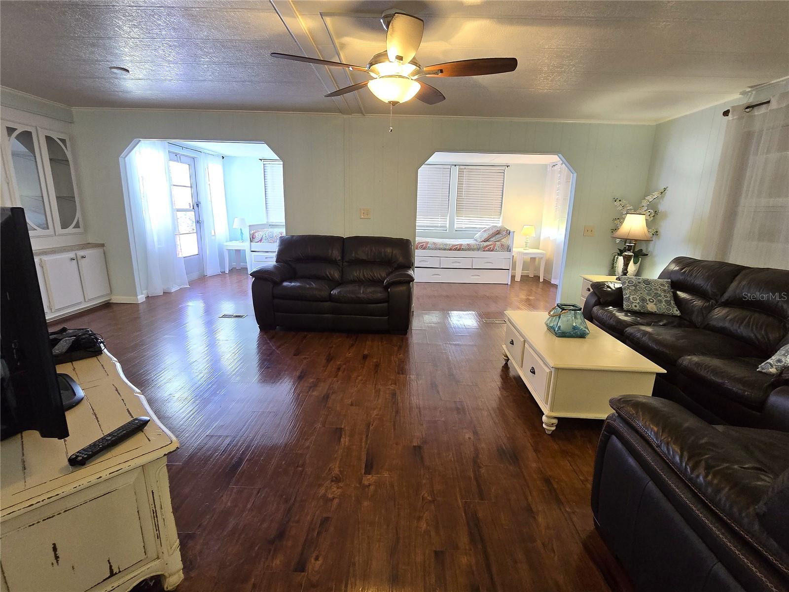 Image 3 of 37 For 6710 36th Avenue E 37