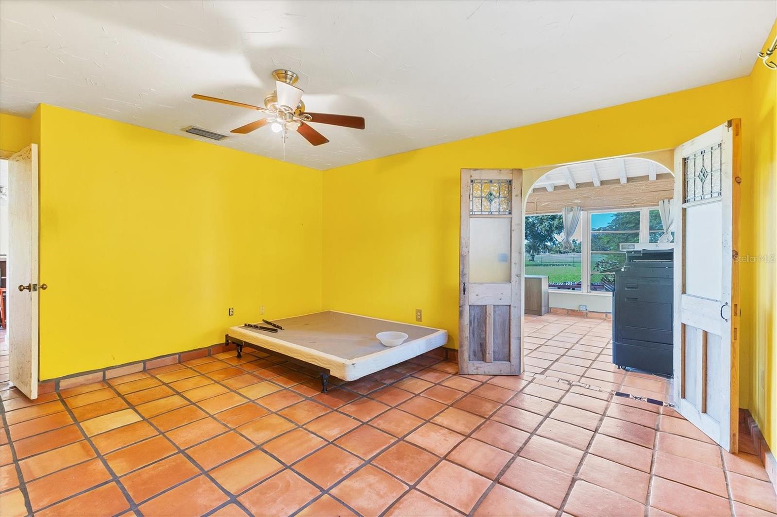 Image 10 of 14 For 4704 18th Avenue W