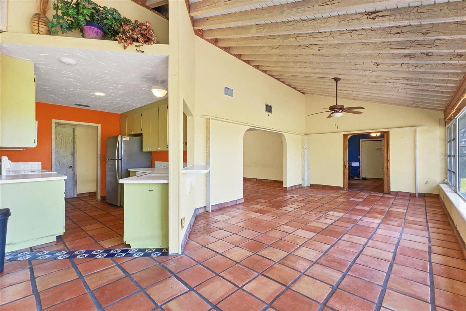 Image 9 of 14 For 4704 18th Avenue W