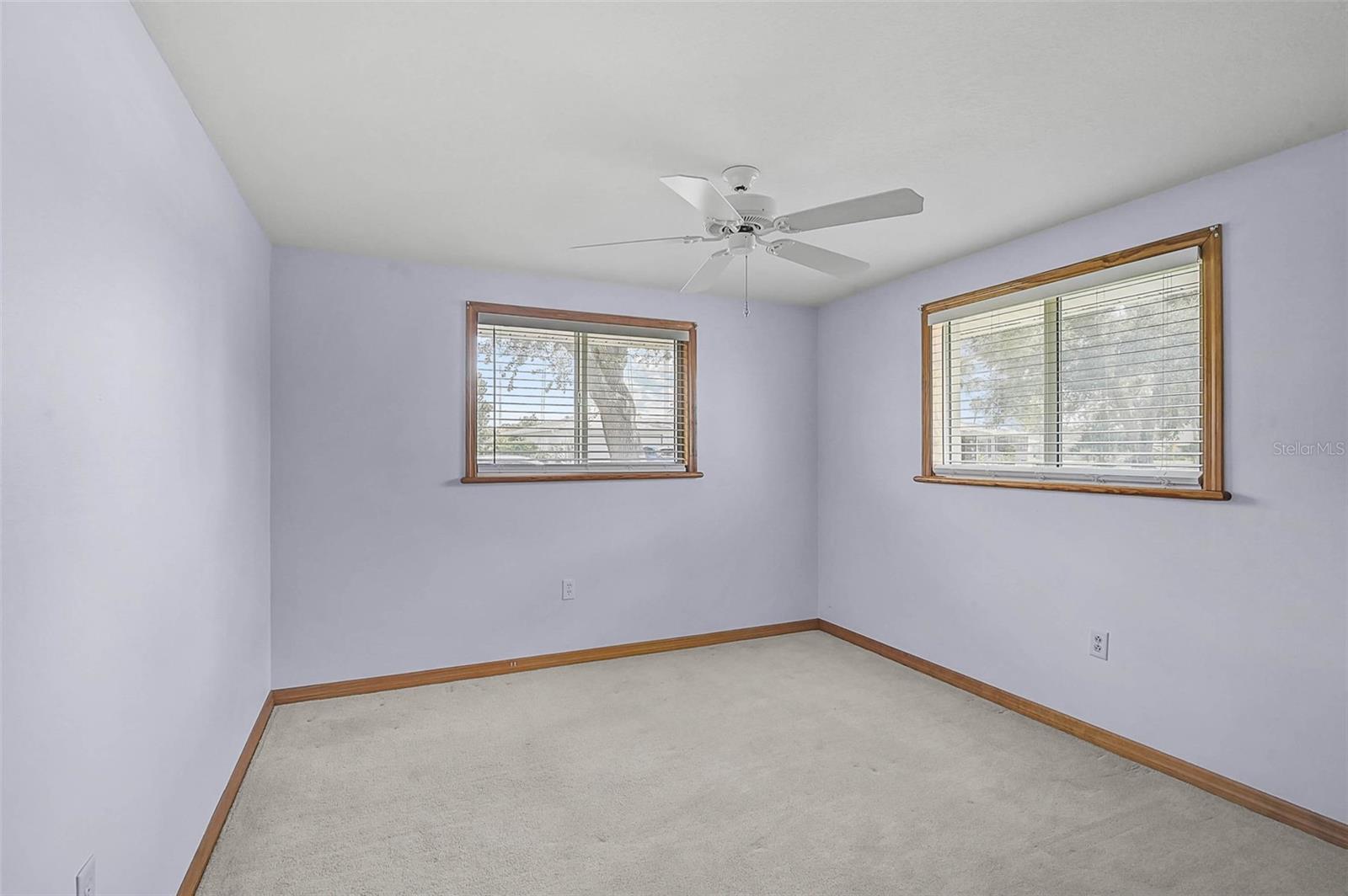 Image 24 of 48 For 1720 Coral Sands Court