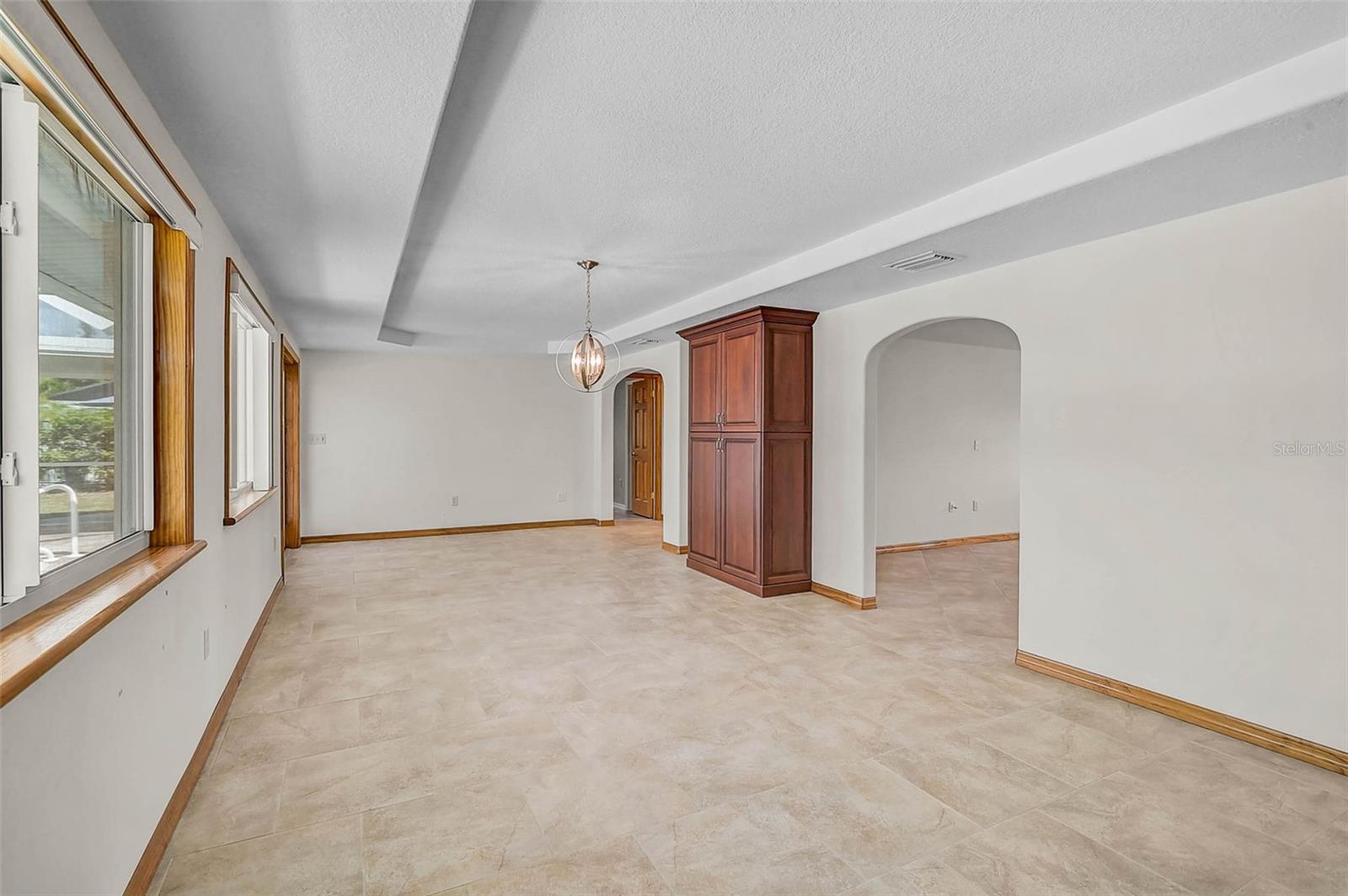 Image 30 of 48 For 1720 Coral Sands Court