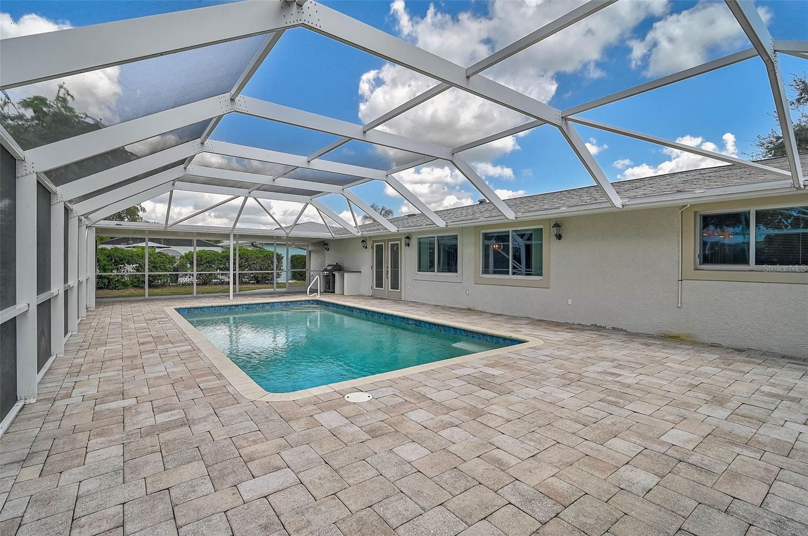 Image 33 of 48 For 1720 Coral Sands Court