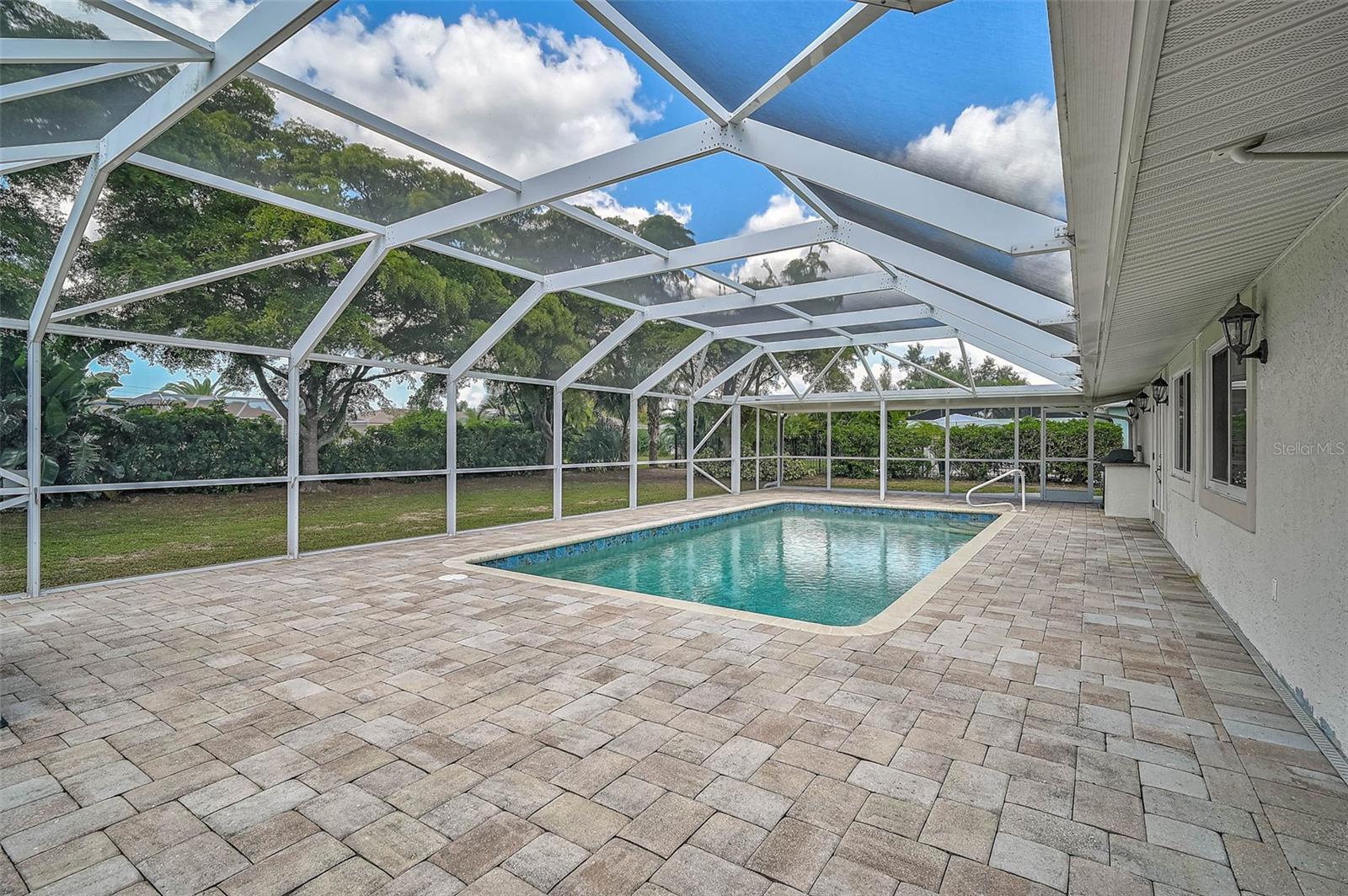 Image 34 of 48 For 1720 Coral Sands Court