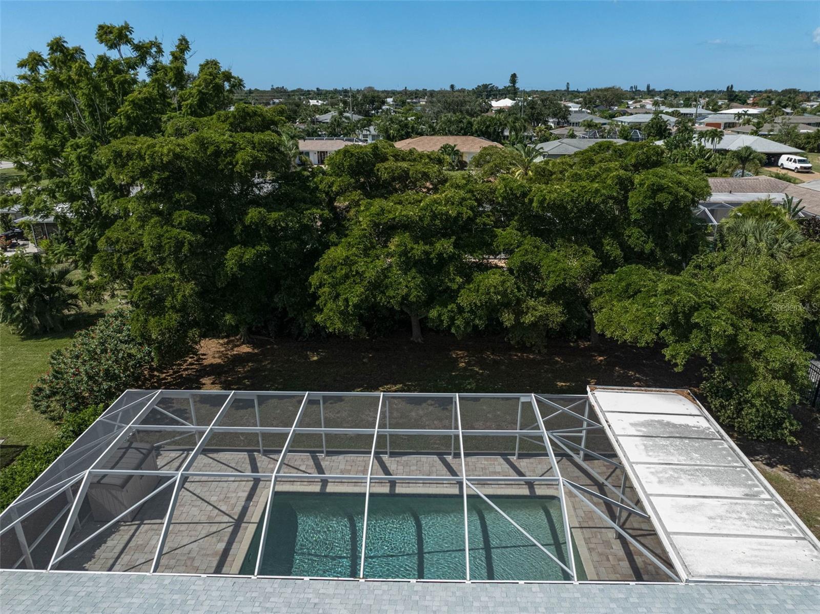 Image 40 of 48 For 1720 Coral Sands Court