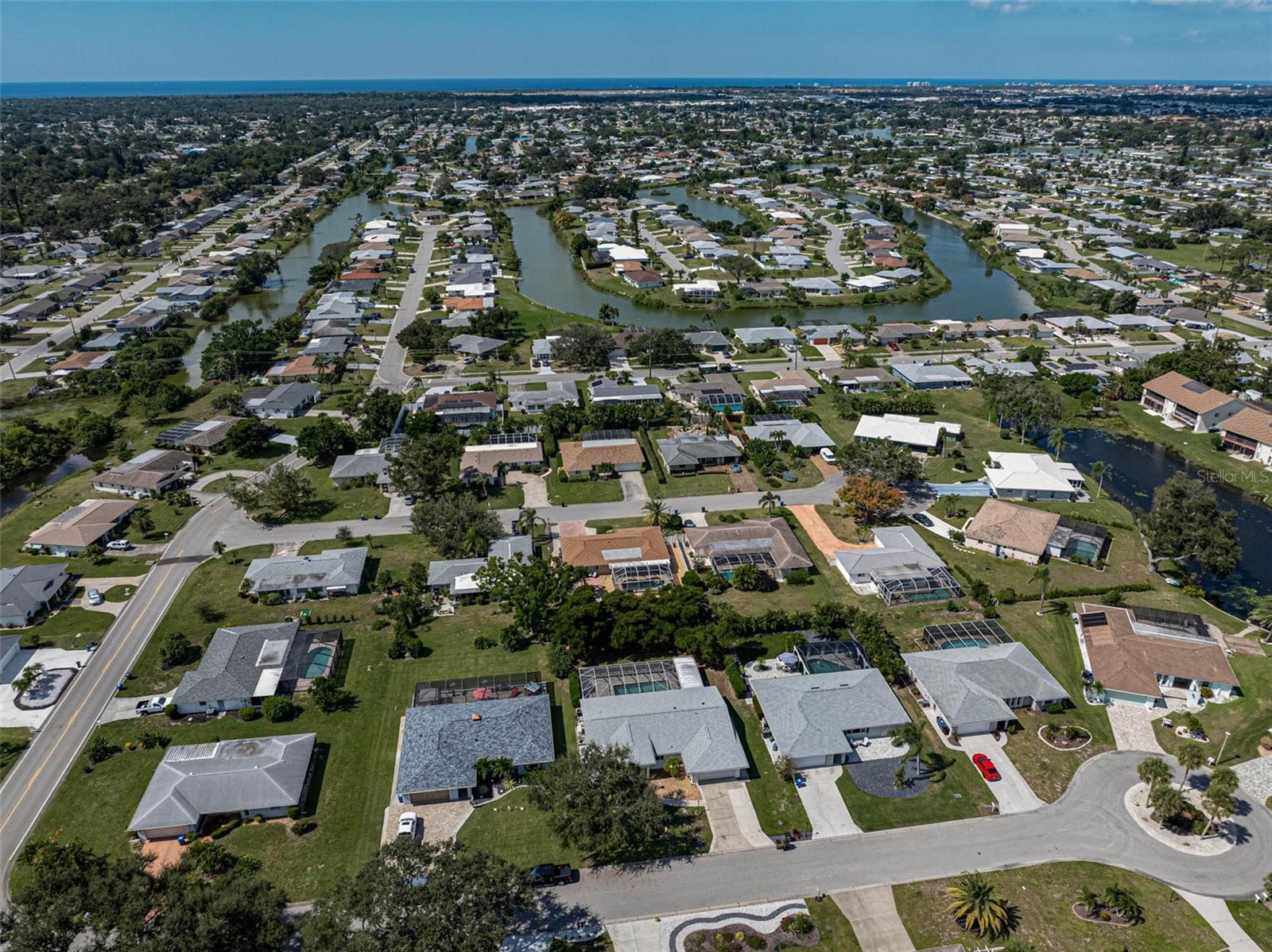Image 41 of 48 For 1720 Coral Sands Court