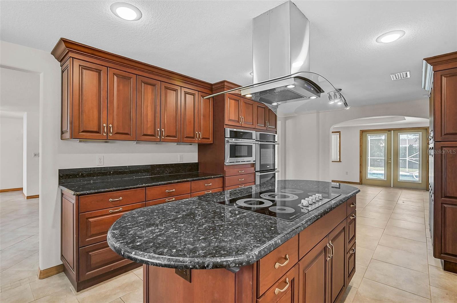 Image 5 of 48 For 1720 Coral Sands Court
