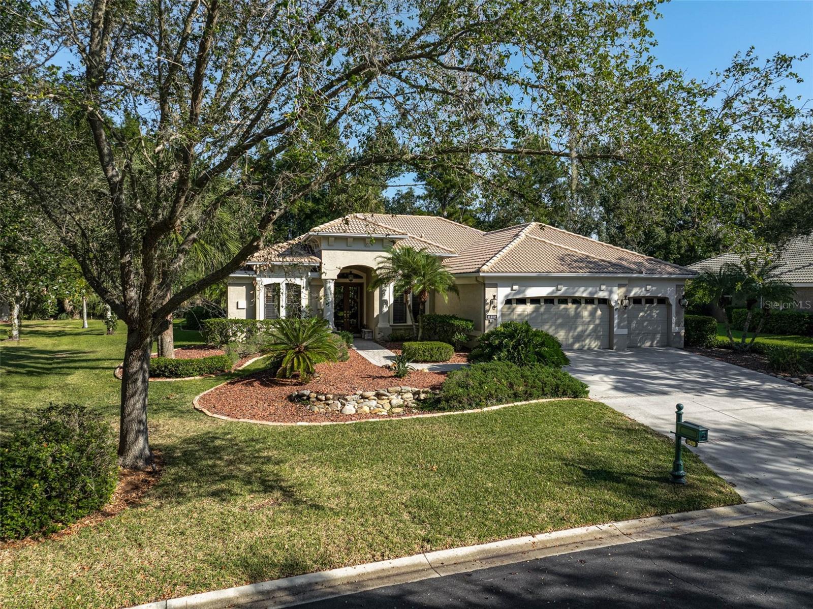 Image 41 of 59 For 11420 Savannah Lakes Drive