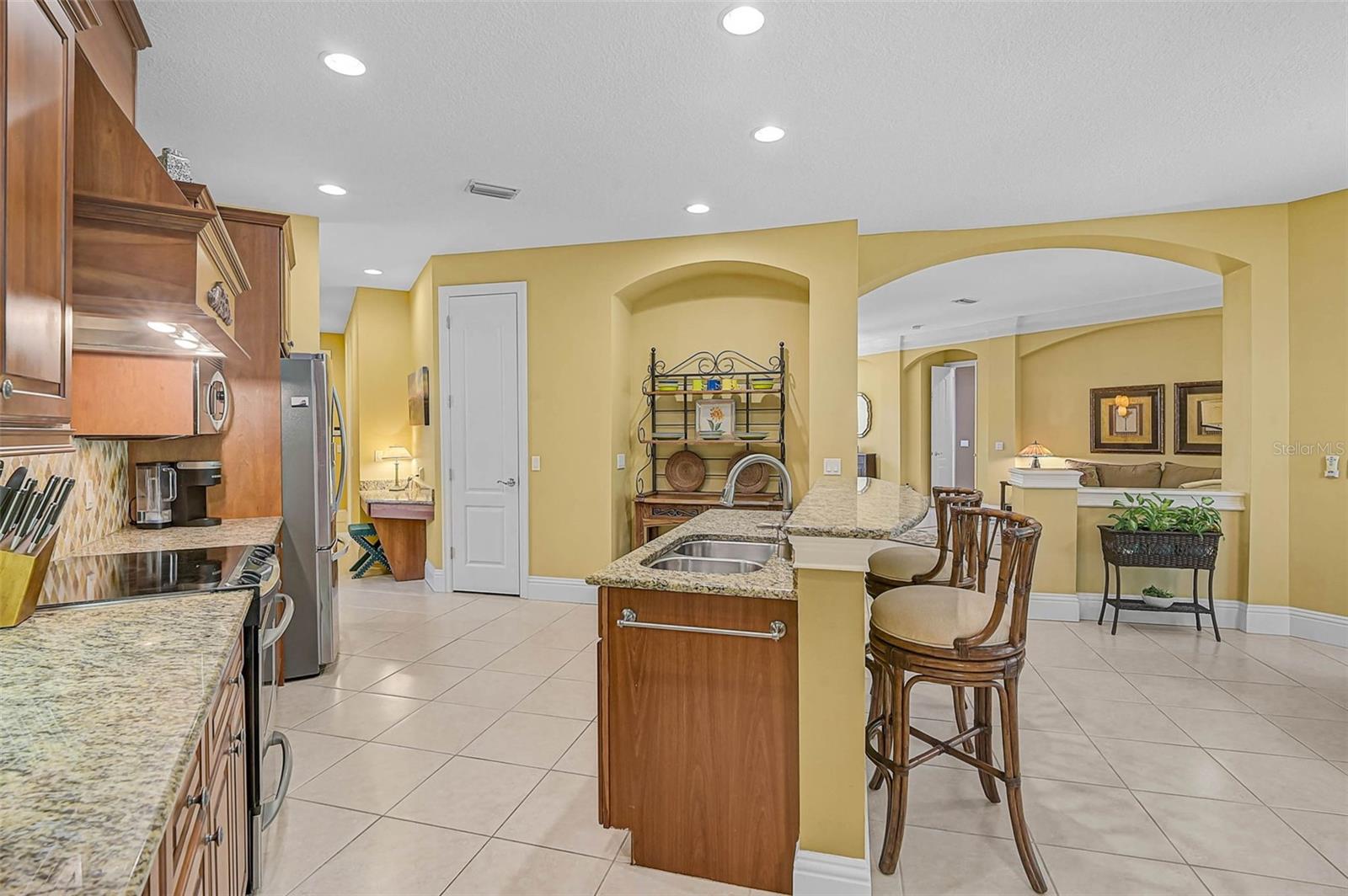 Image 7 of 59 For 11420 Savannah Lakes Drive
