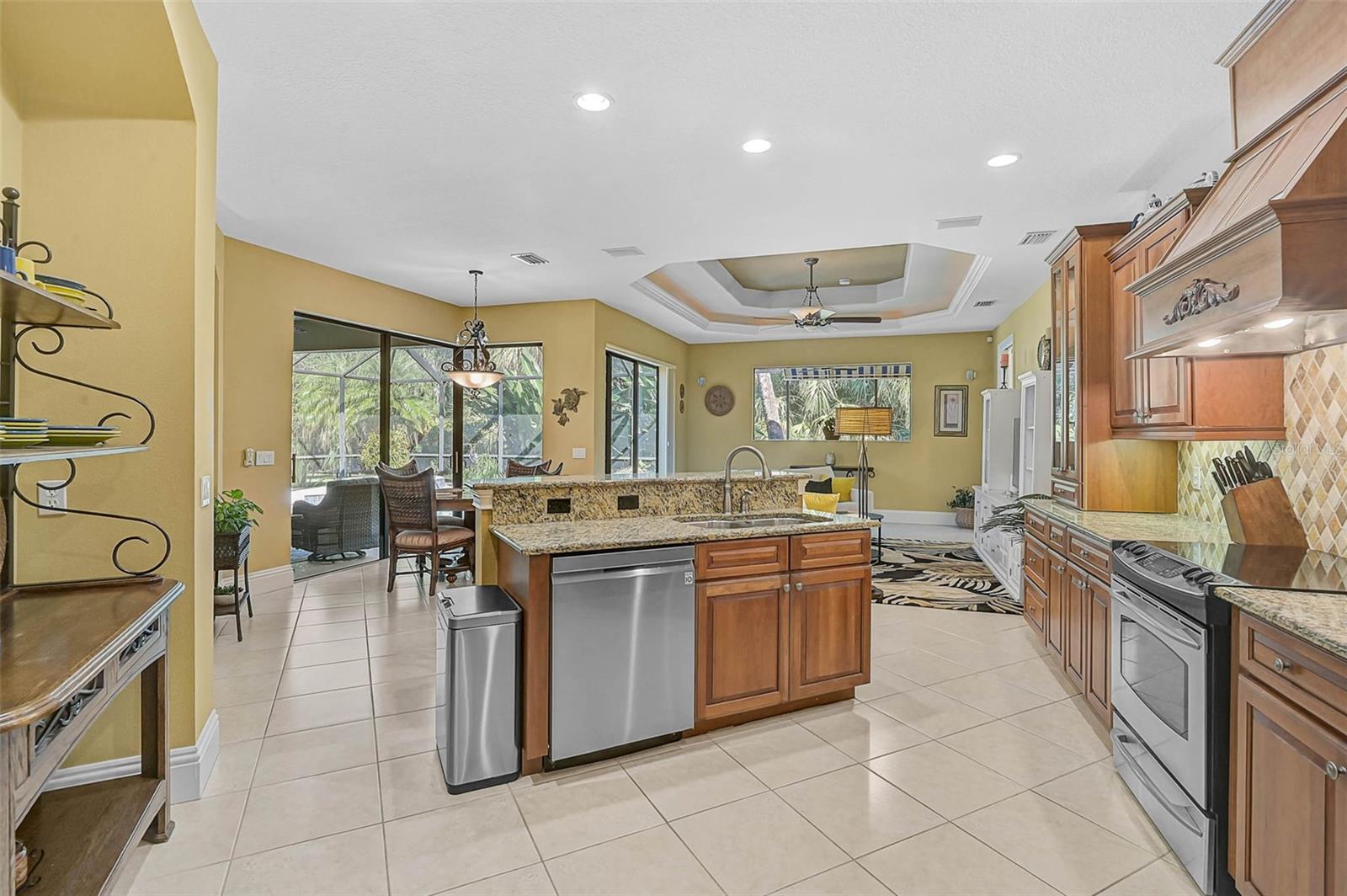 Image 8 of 59 For 11420 Savannah Lakes Drive