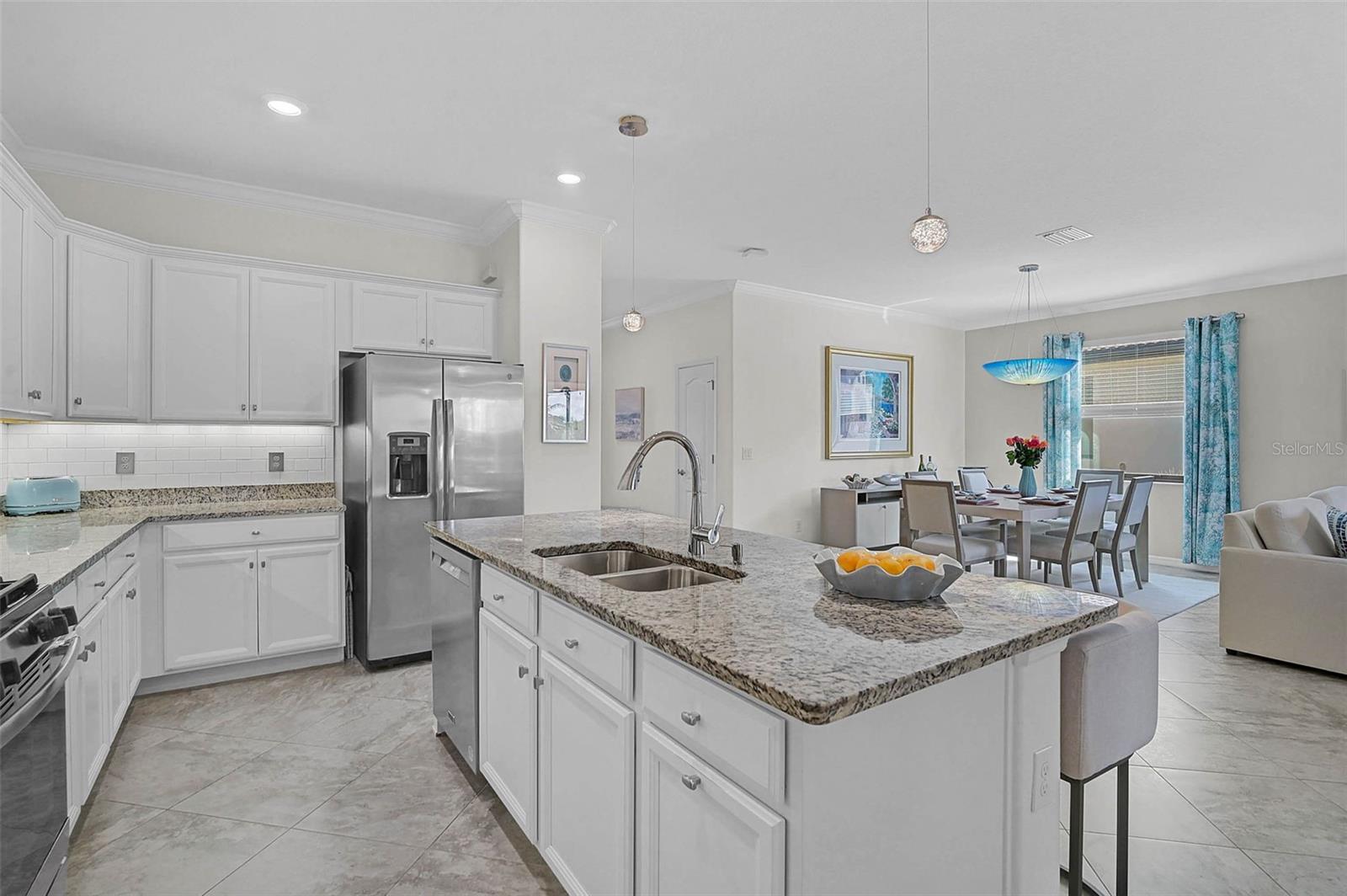 Image 6 of 60 For 10124 Marbella Drive