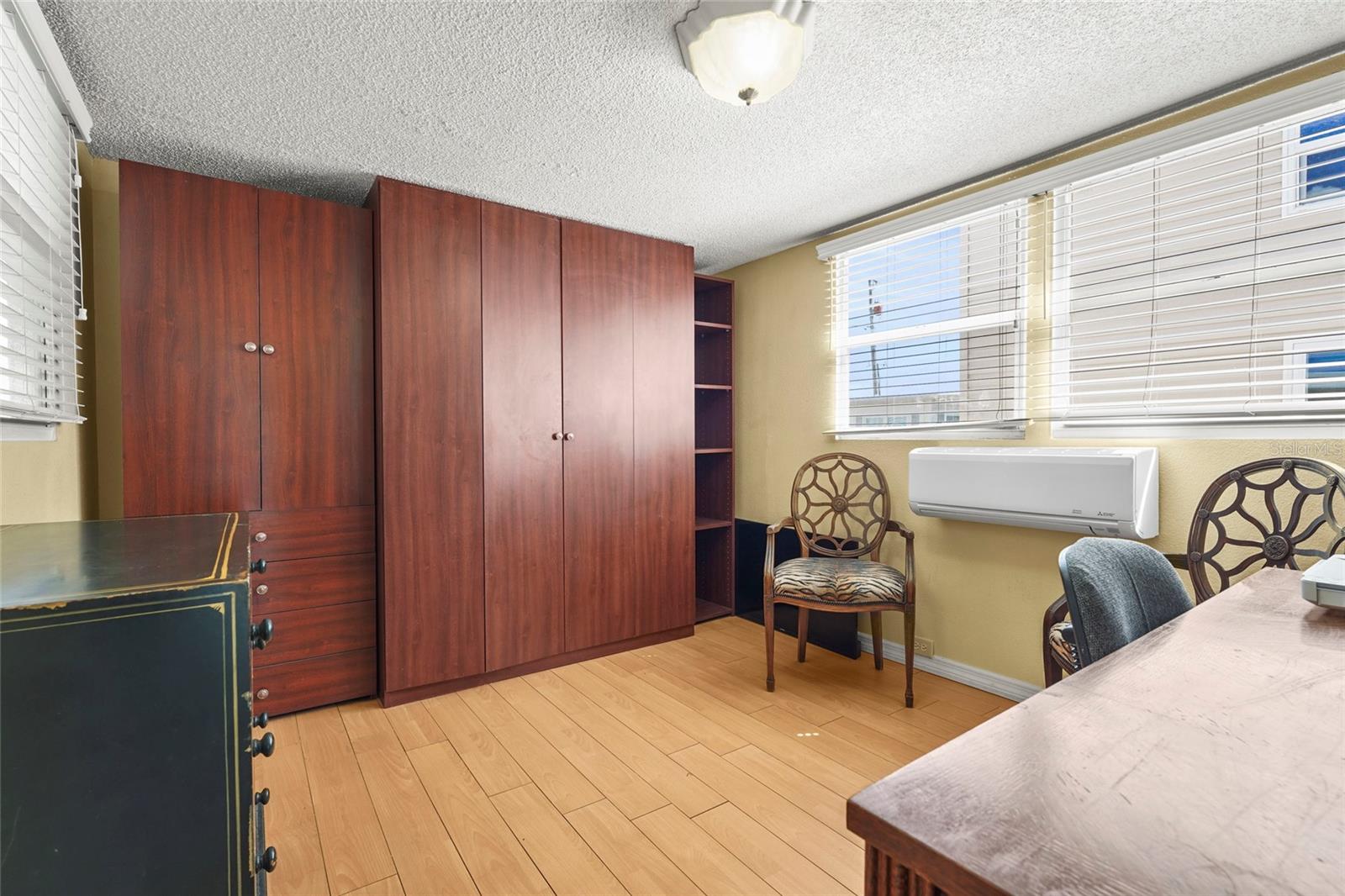 Image 36 of 91 For 33 Starboard Drive