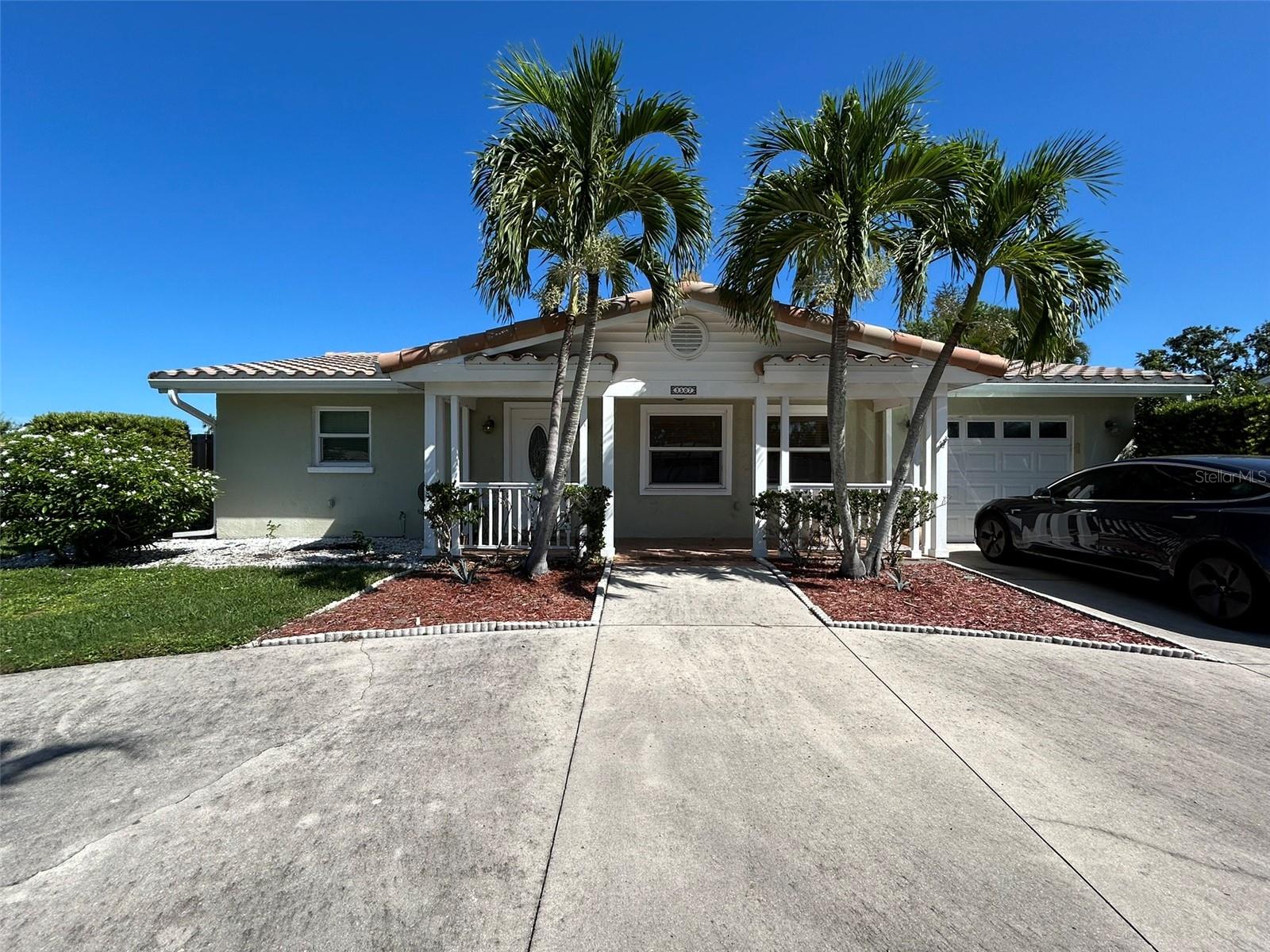 Image 2 of 23 For 3507 Pinecrest Street