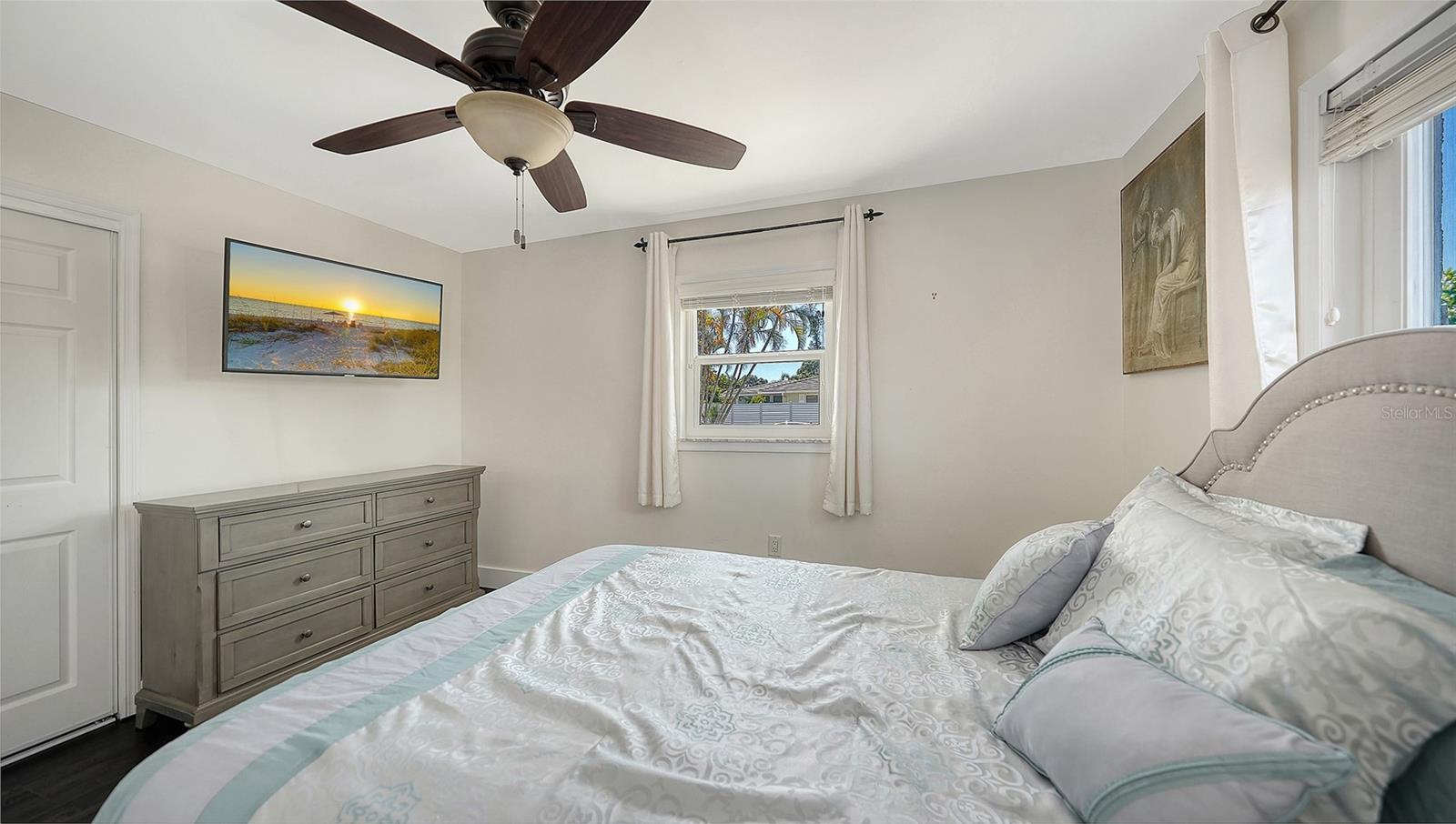 Image 27 of 54 For 3507 Pinecrest Street