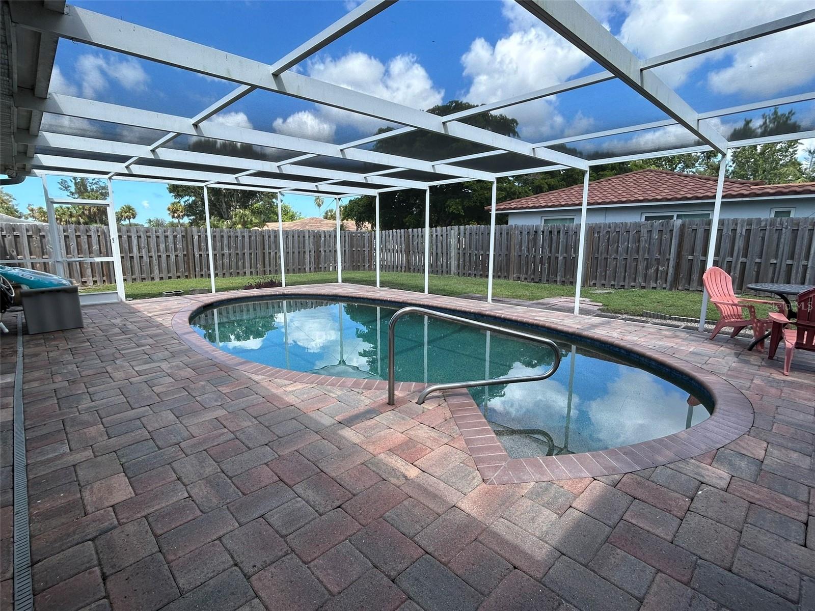 Image 4 of 23 For 3507 Pinecrest Street