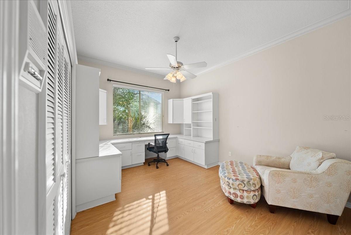 Image 18 of 49 For 4321 Presidential Avenue Circle E