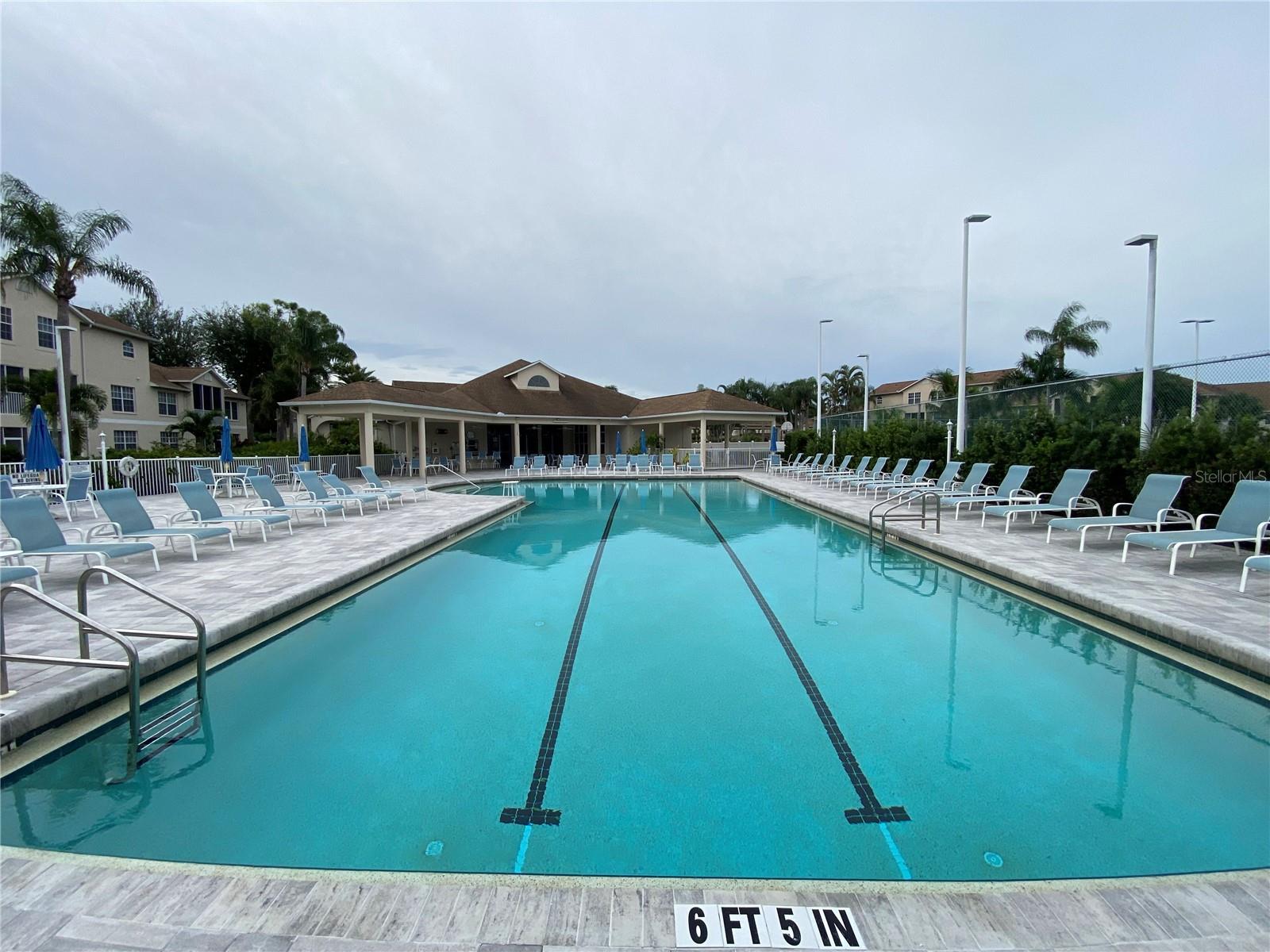 Image 38 of 51 For 8330 Glenrose Way 1610