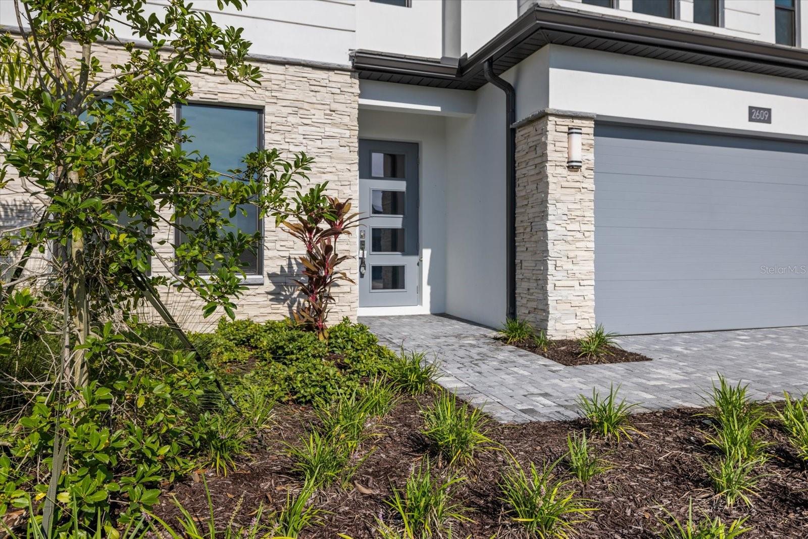 Image 20 of 88 For 2609 Waterfront Circle