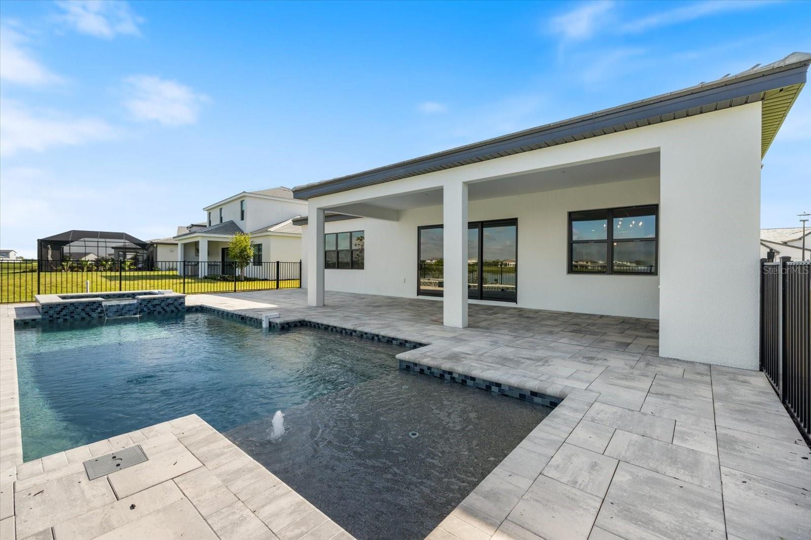 Image 49 of 88 For 2609 Waterfront Circle