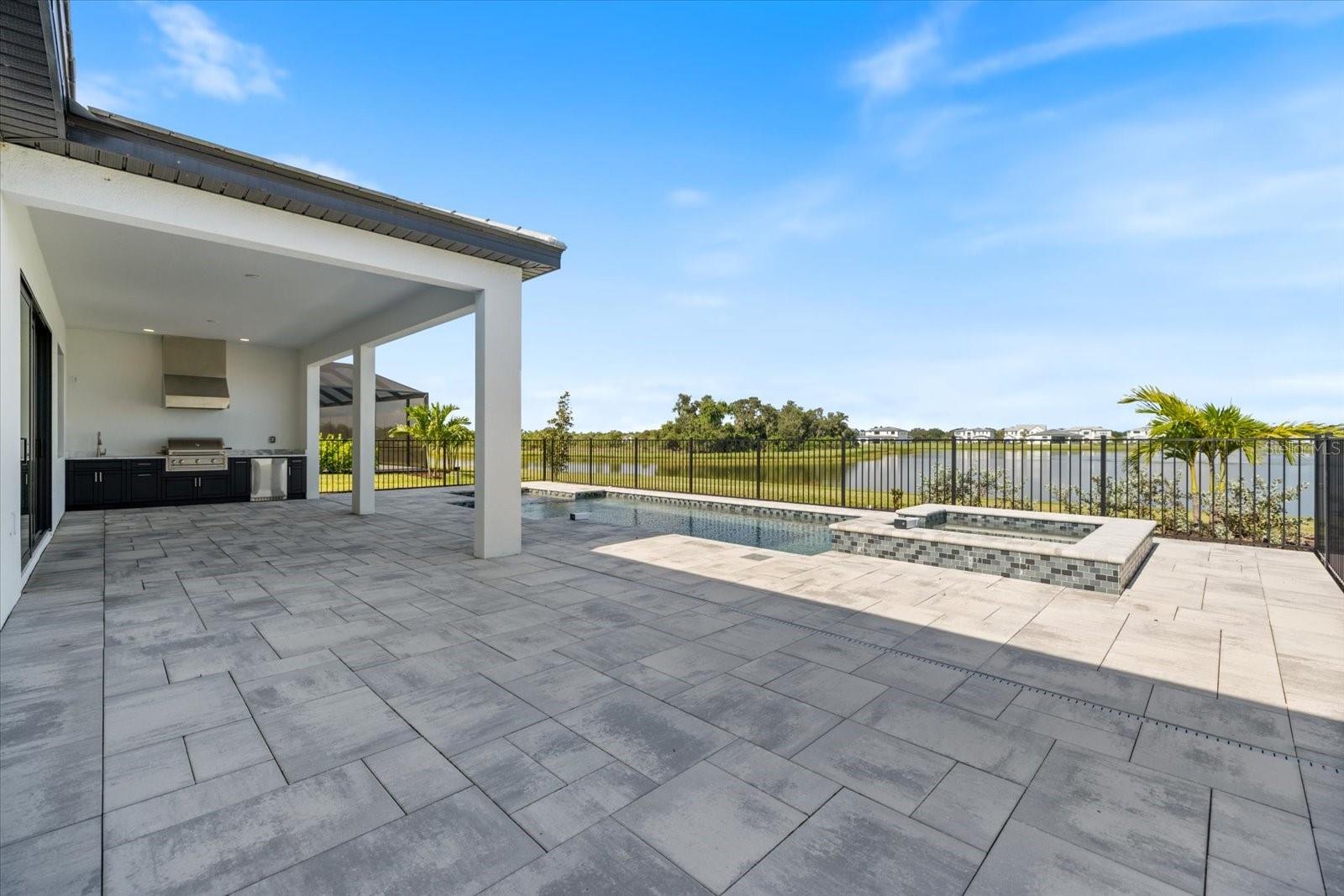 Image 50 of 88 For 2609 Waterfront Circle