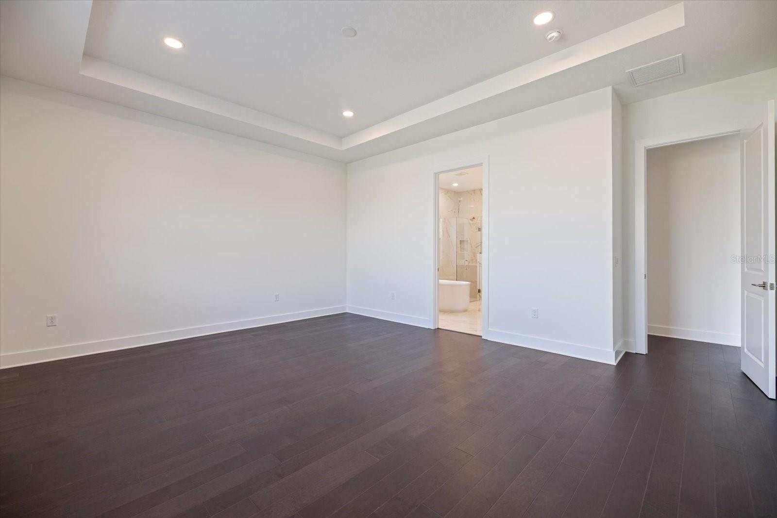 Image 65 of 88 For 2609 Waterfront Circle