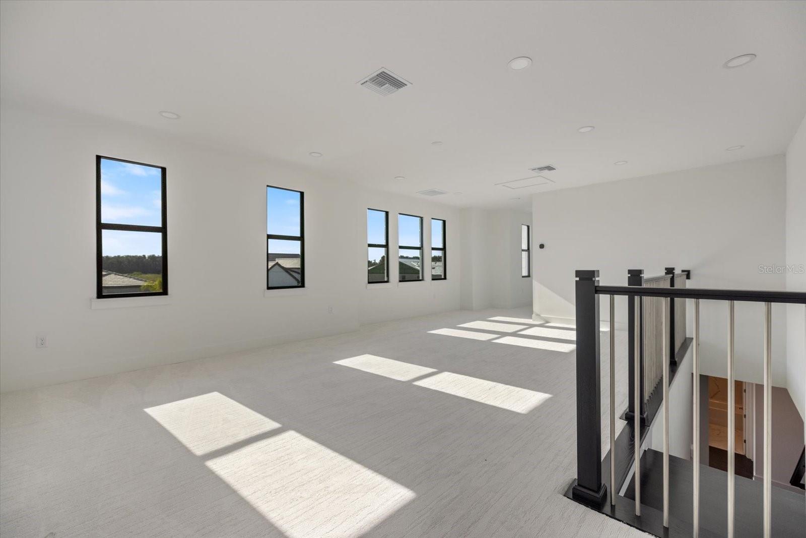 Image 68 of 88 For 2609 Waterfront Circle