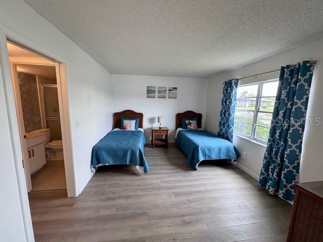 Image 15 of 18 For 6999 Country Club Drive N 124