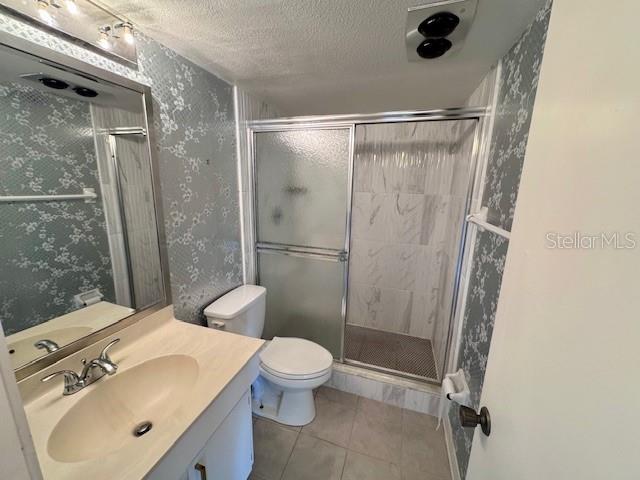 Image 16 of 18 For 6999 Country Club Drive N 124
