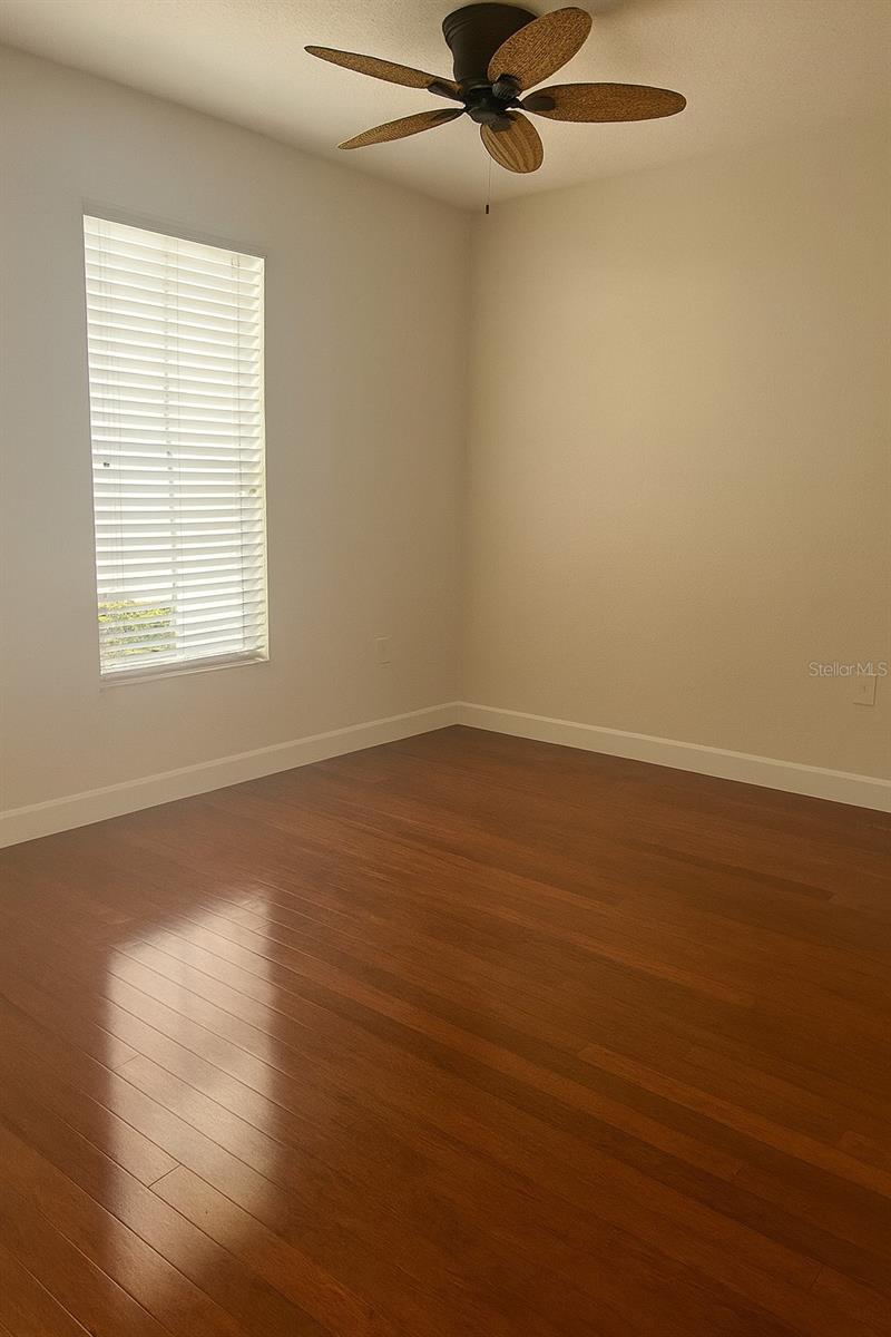 Image 17 of 26 For 5264 Bouchard Circle 102