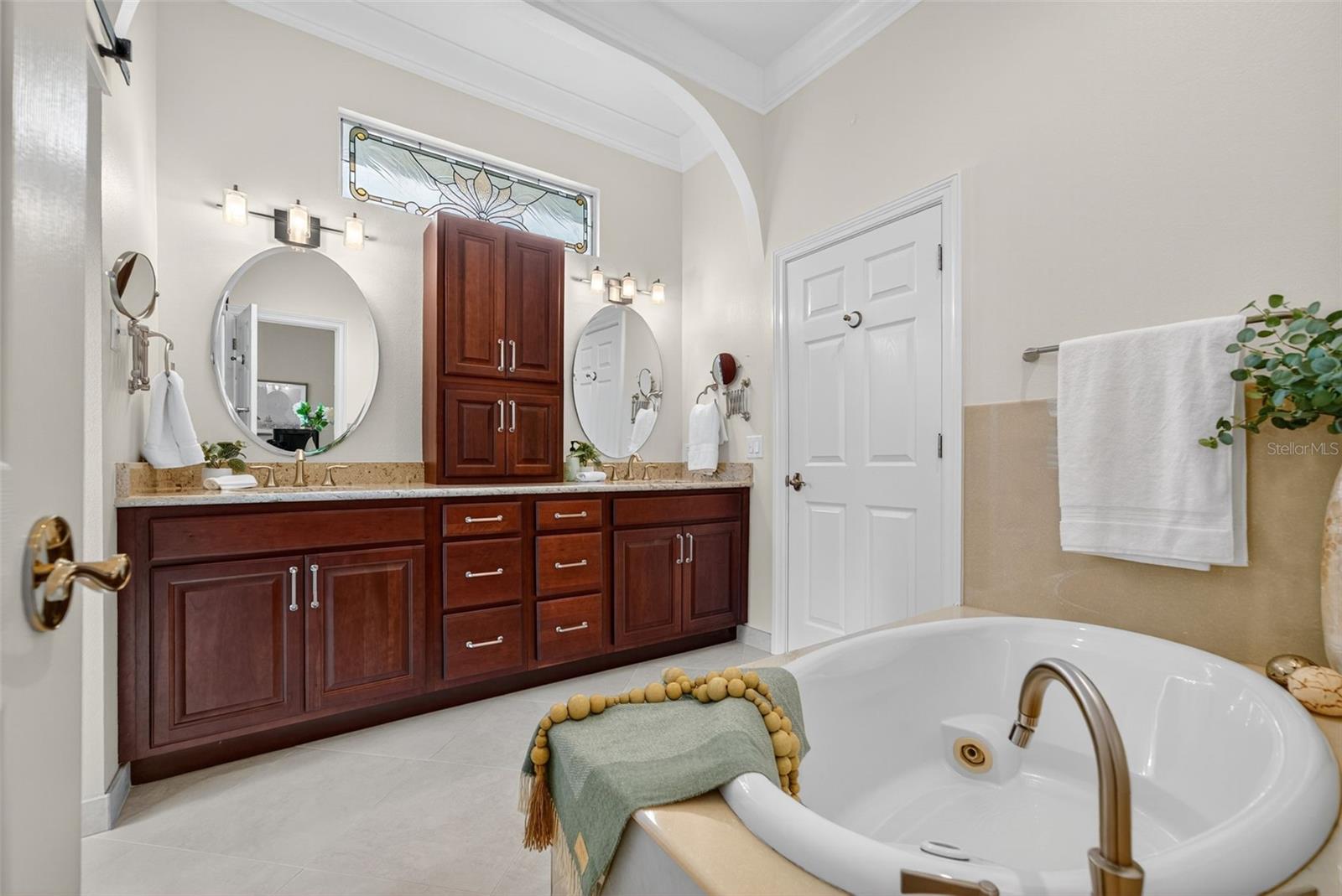 Image 59 of 100 For 508 84th Street Nw