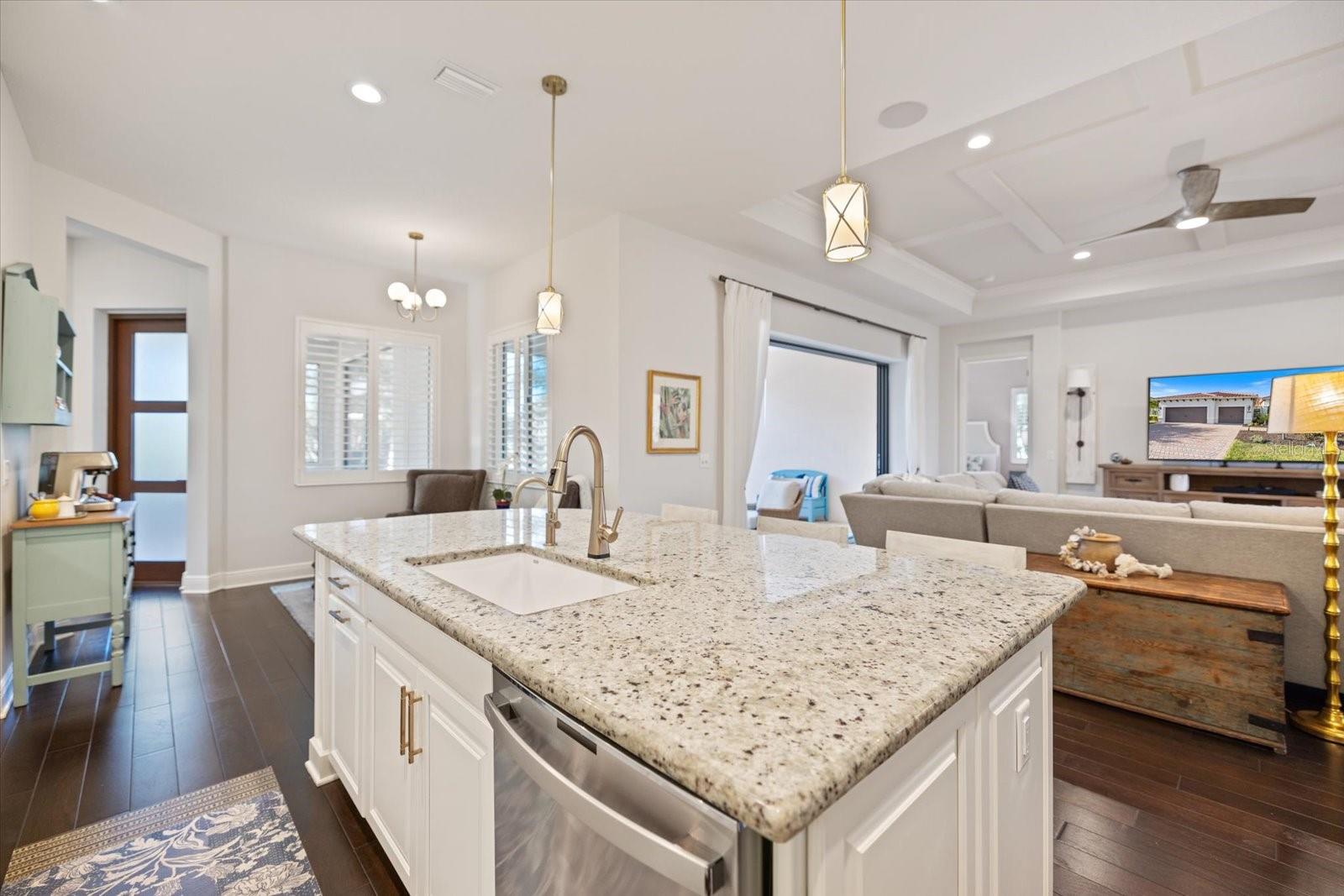 Image 21 of 91 For 26651 Raphis Royale Boulevard
