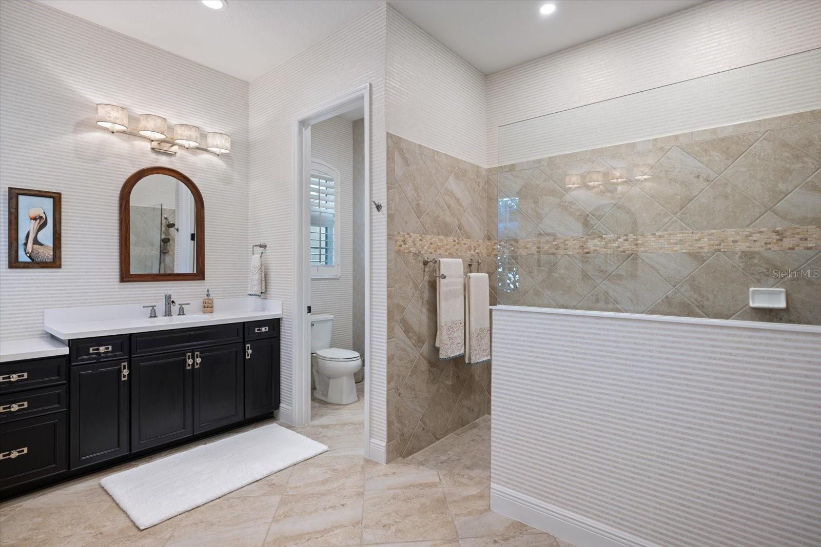 Image 29 of 91 For 26651 Raphis Royale Boulevard