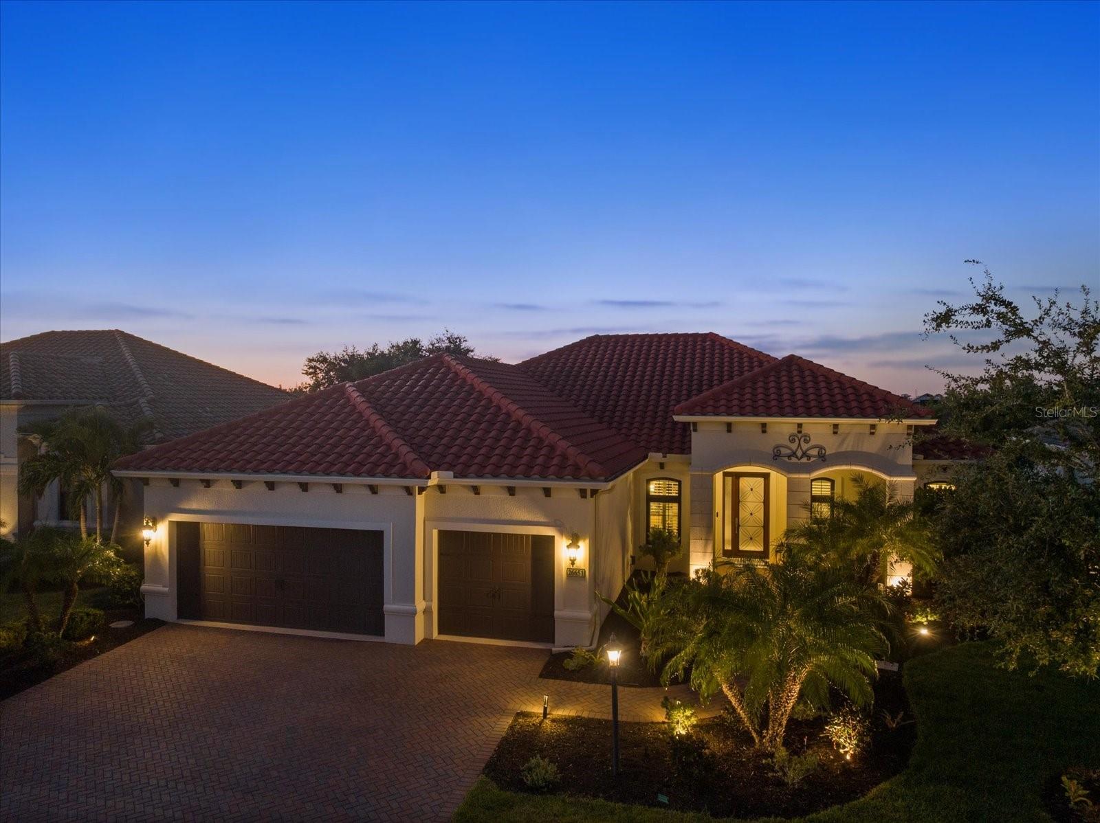 Image 3 of 91 For 26651 Raphis Royale Boulevard