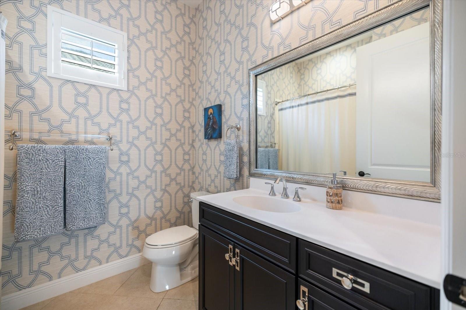 Image 36 of 91 For 26651 Raphis Royale Boulevard