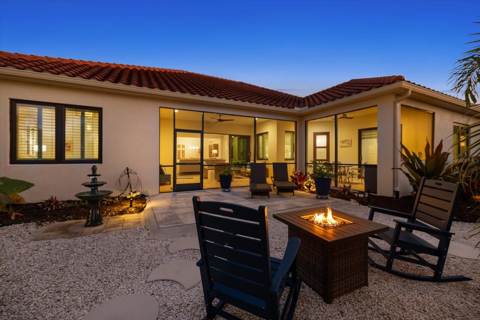 Image 4 of 91 For 26651 Raphis Royale Boulevard